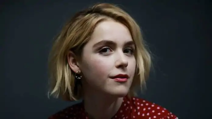 Kiernan Shipka Biography Age Husband Net Worth Babefriend Height